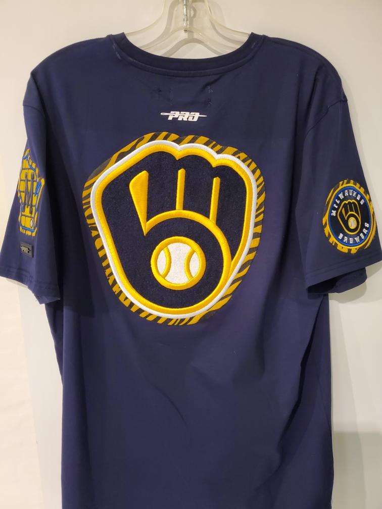 Milwaukee Brewers shirt with Yellow Outline