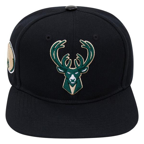 Milwaukee Bucks Pinch Front (Black)