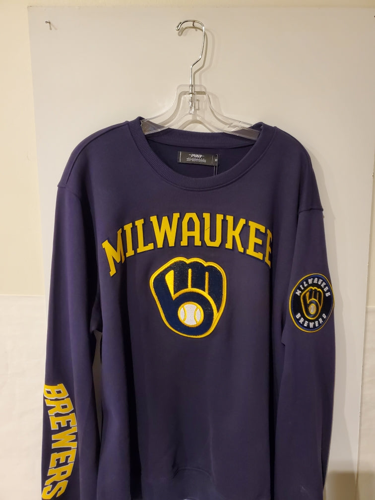 Milwaukee Brewers Long sleeve Yellow letters