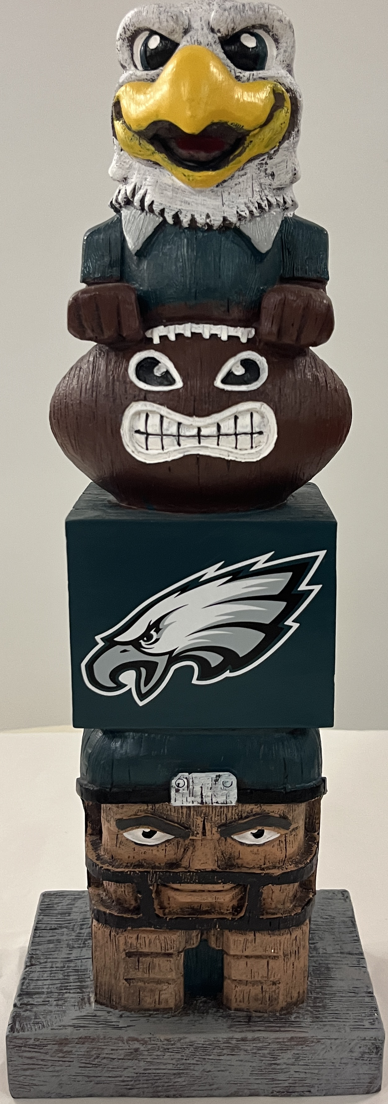Philadelphia Eagles Totem