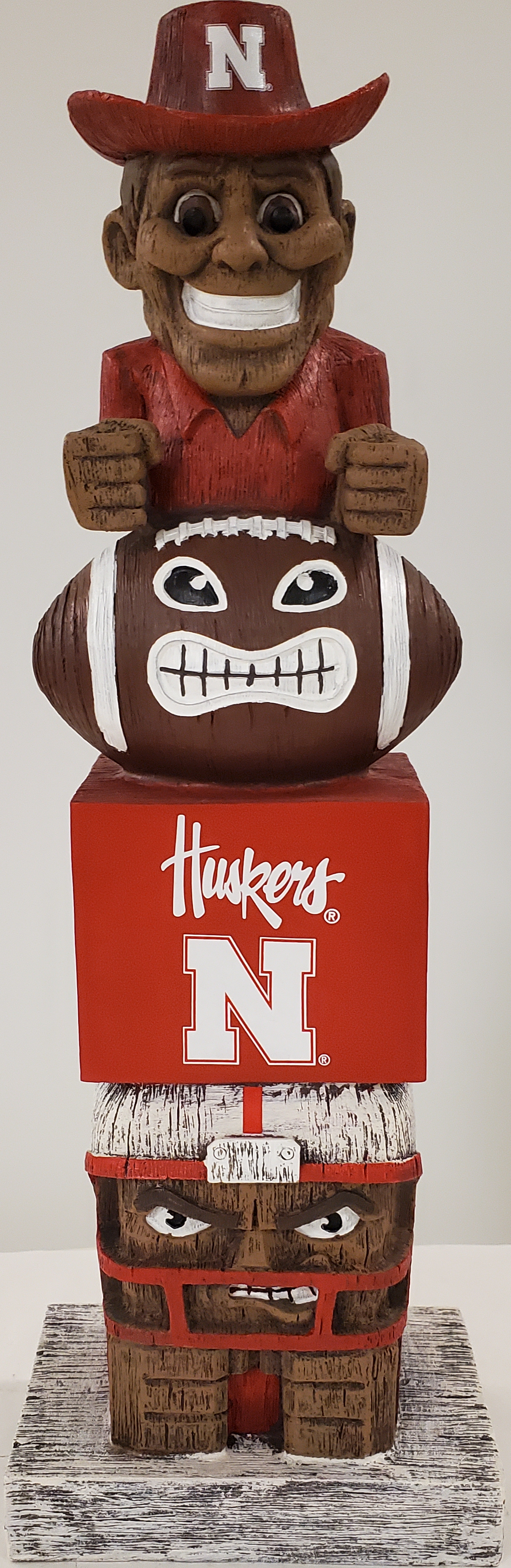 Univ of Nebraska Totem
