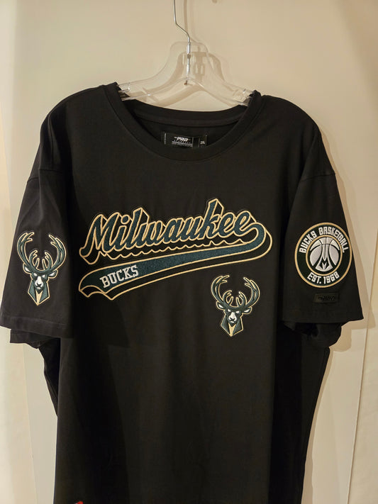 Milwaukee Green Lettering Tan trim