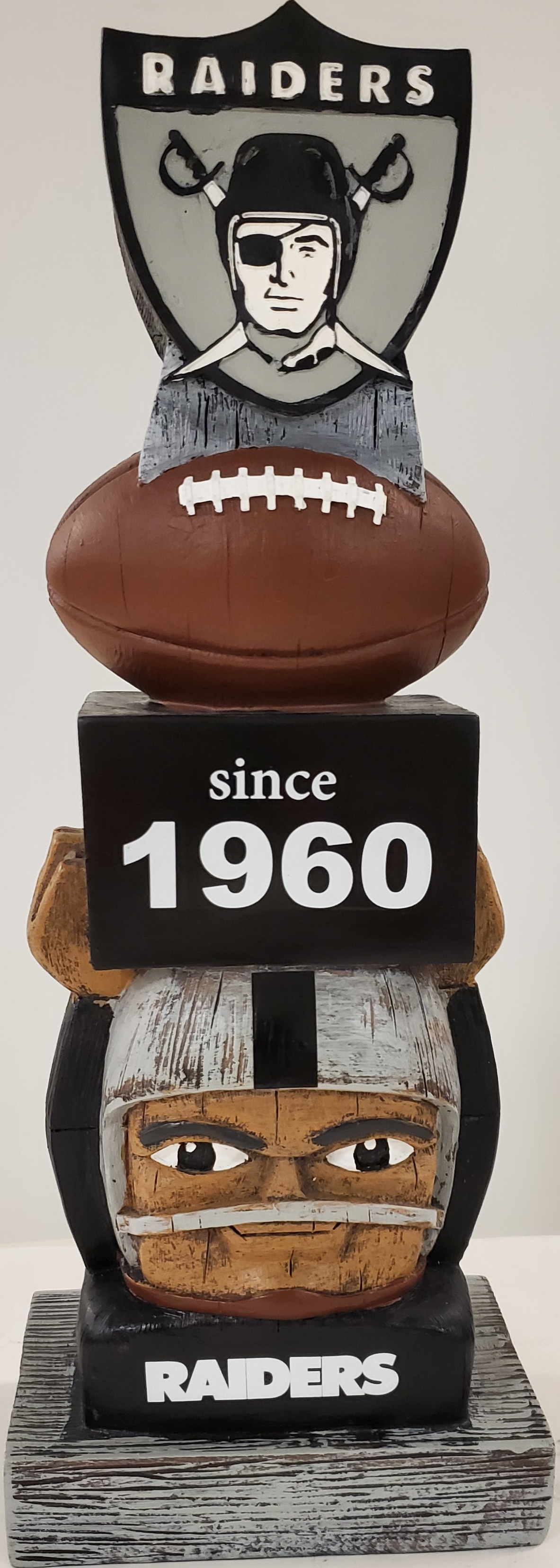 Las Vegas Raiders Retro Totem
